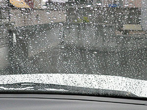 洗車すると。。雨が降る